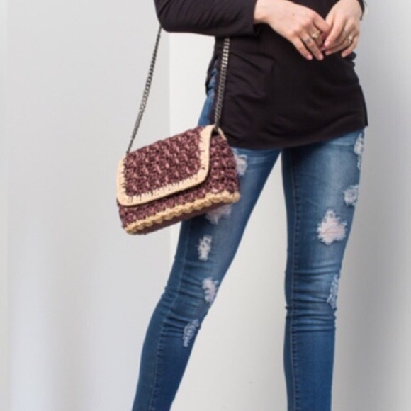 Black Long Sleeve Open Back Top - Picture 5 of 5